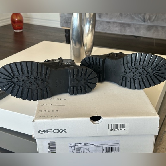 Geox Iridea combat boot - Picture 4 of 5